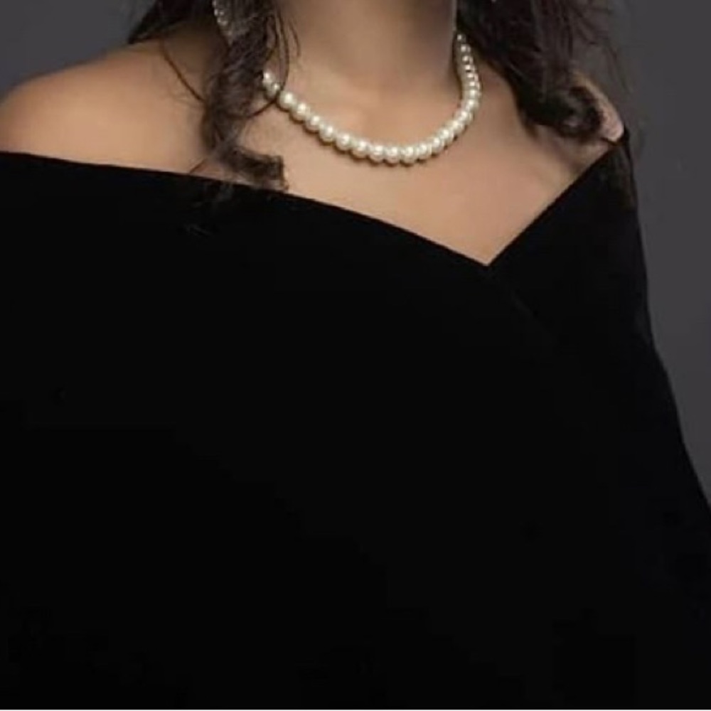 Velvet Straight Cut Senior Portrait Drape